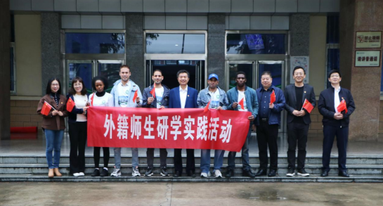 皇冠体育官方网站
